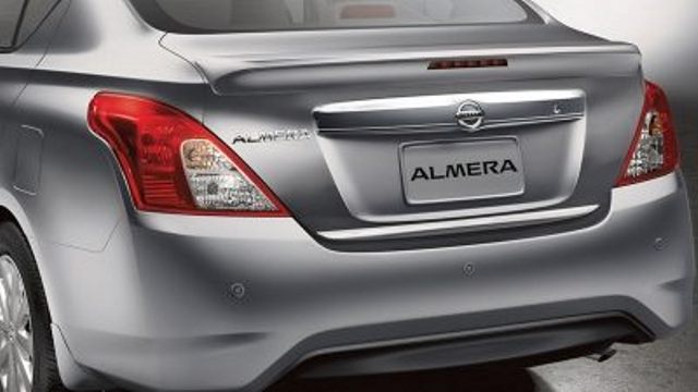 สปอยเลอร์ ALMERA 2012 ทรง SPORT แนบมีไฟเบรค งานพลาสติก PP นำเข้า