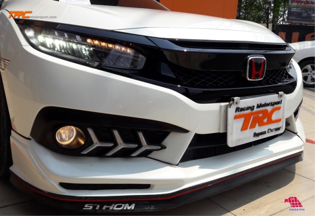 ไฟหน้า CIVIC 2016-2020 RS #02 STYLE FULL LED Daytime สัญญาณไฟเลี้ยววิ่ง ปรับมอเตอร์ไฟฟ้า ไม่ต้องแปลงปลั๊ก สำหรับอัพเกรดรุ่น 1.8E/EL BY EAGLE EYE