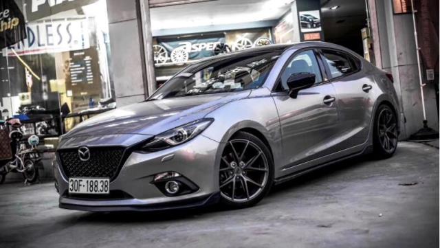 หน้ากระจัง MAZDA3 2014-2016 SPORT BLACK รังผึ้ง สีดำเงา สินค้างานนำเข้า