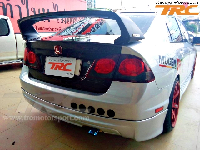 ฝาท้ายคาร์บอน CIVIC 2006 แท้นำเข้า
